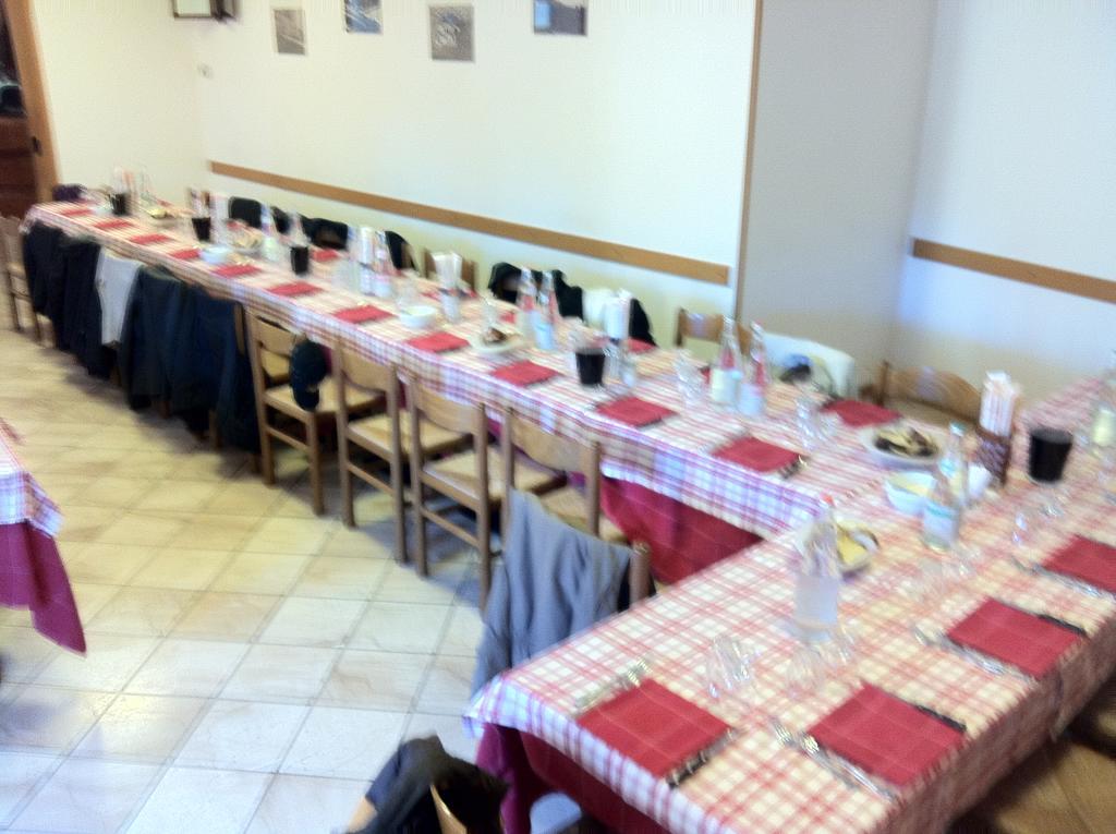 Bar Trattoria Colombina Affittacamere Bossico Esterno foto